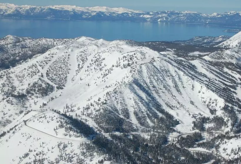 Hotel Sonesta Es Suites Reno