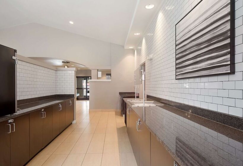 هتل Sonesta Es Suites Reno