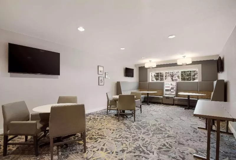 Hotelli Sonesta Es Suites Reno