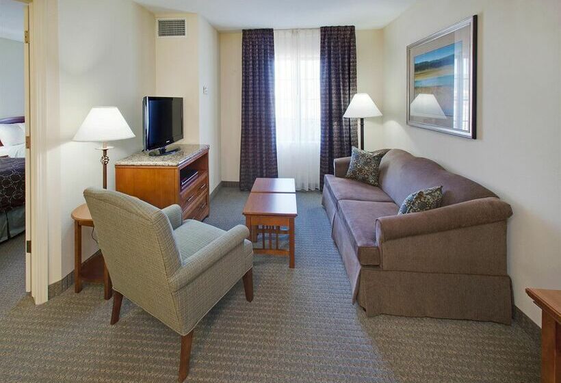 هتل Staybridge Suites Lincoln I 80, An Ihg
