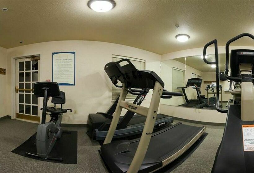 هتل Staybridge Suites Lincoln I 80, An Ihg