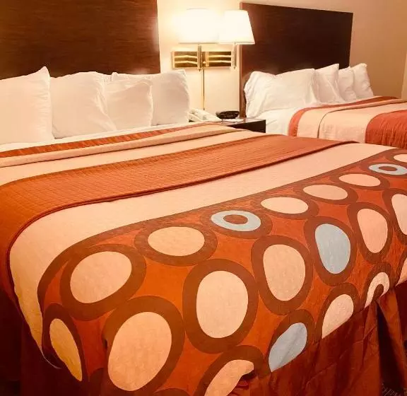 호텔 Super 8 By Wyndham Lawrence Ku