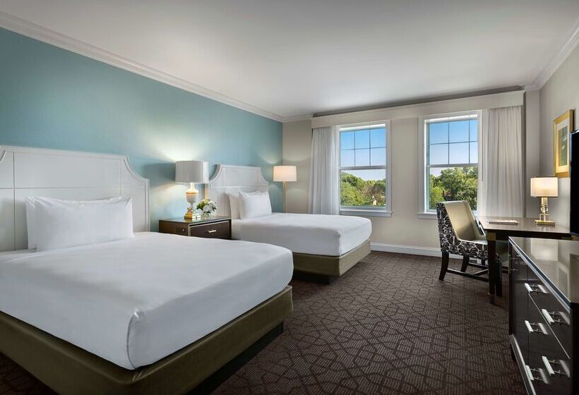 ホテル The Royal Sonesta Chase Park Plaza St. Louis