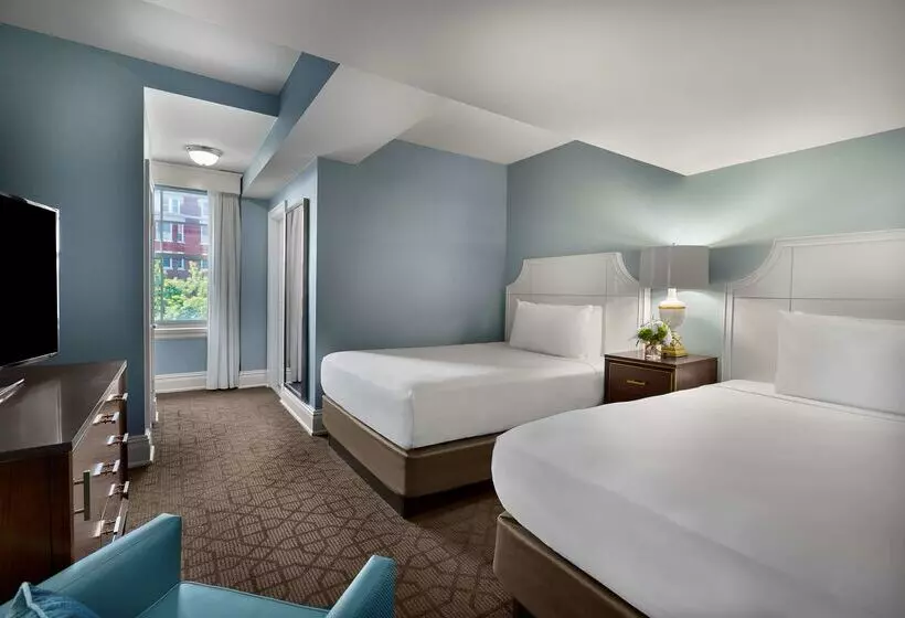 هتل The Royal Sonesta Chase Park Plaza St. Louis