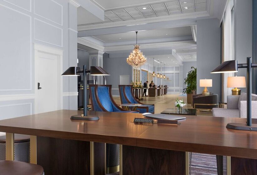 Отель The Royal Sonesta Chase Park Plaza St. Louis