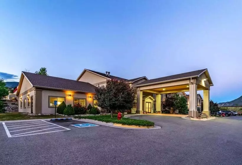 Отель Wingate By Wyndham New Castle Glenwood Springs