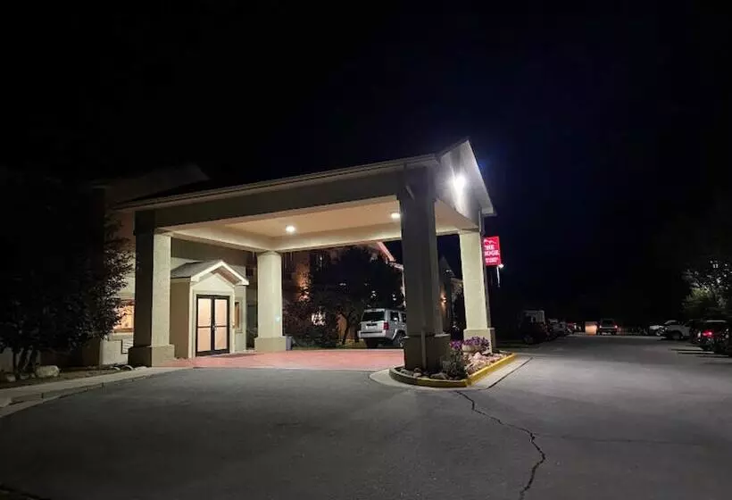 Отель Wingate By Wyndham New Castle Glenwood Springs