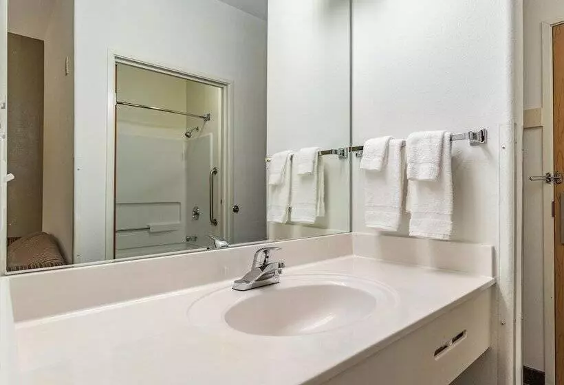 Отель Wingate By Wyndham New Castle Glenwood Springs