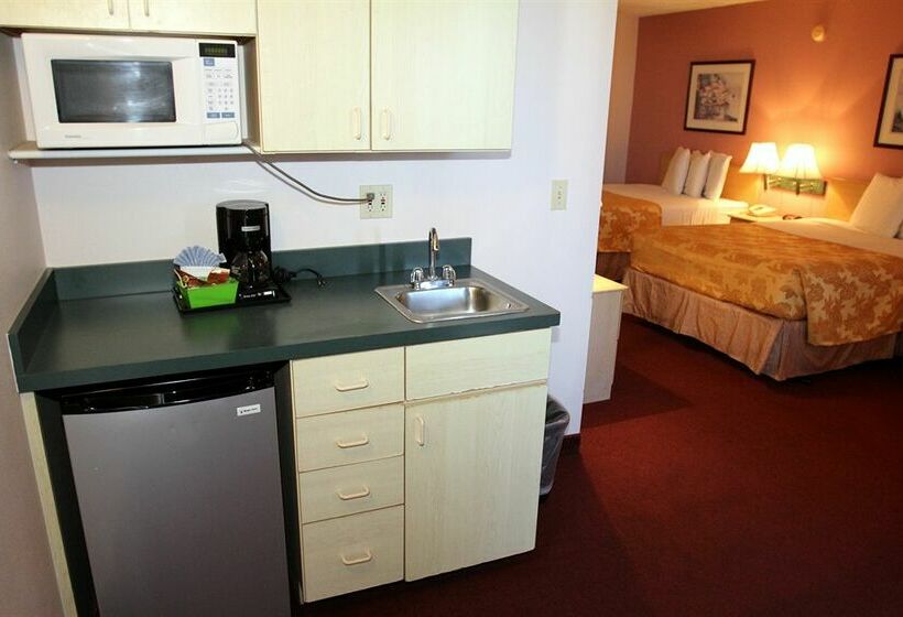 Magnuson Hotel Clearwater Beach