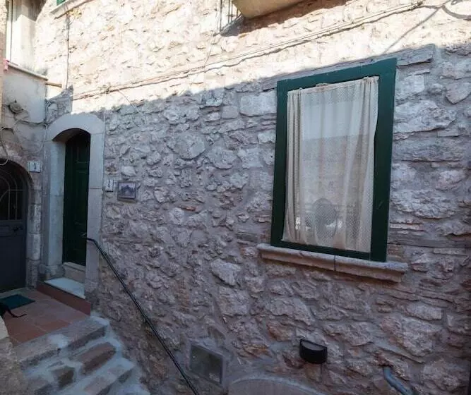 ベッドアンドブレックファースト La Casa Di Duilia