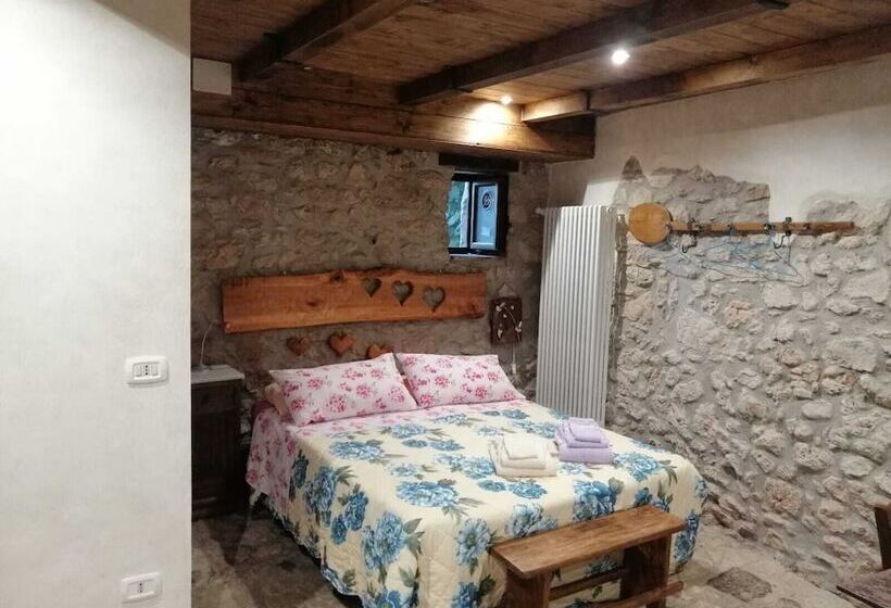 مبيت وإفطار La Casa Di Duilia