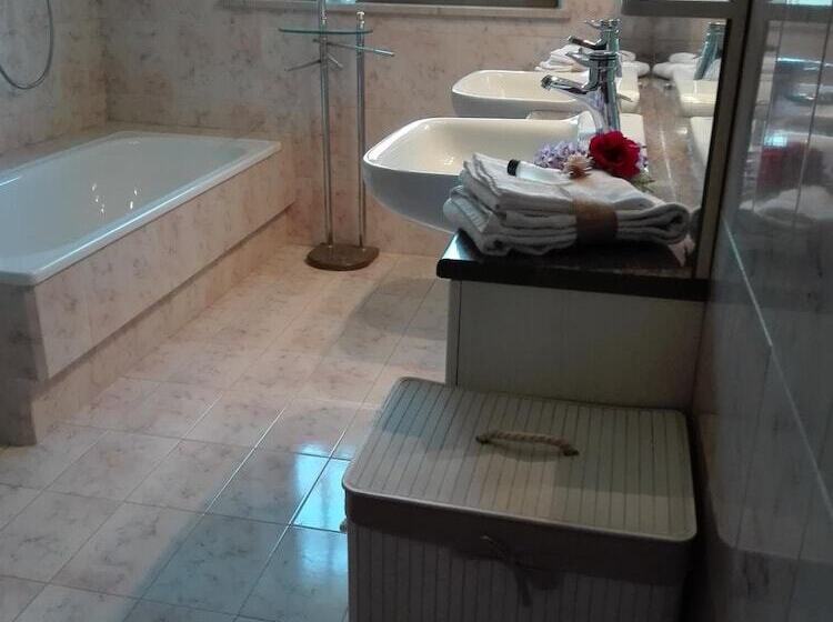 住宿加早餐 La Vie En Rose