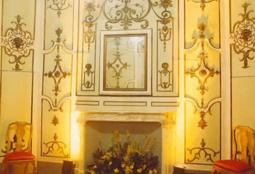 تختخواب و صبحانه Palazzo Tucci Residenza D'epoca