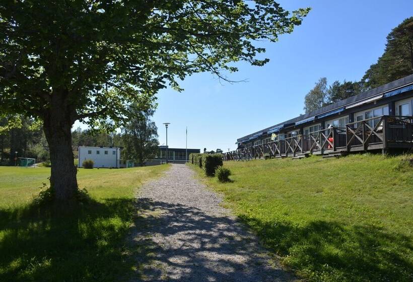 Vandrarhem, Hostel In Hällestrand Semesterby