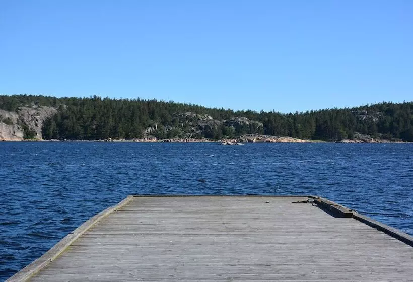 Vandrarhem, Hostel In Hällestrand Semesterby