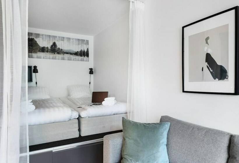 Hoom Home & Hotel Sollentuna