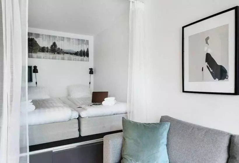 Hoom Home & Hotel Sollentuna