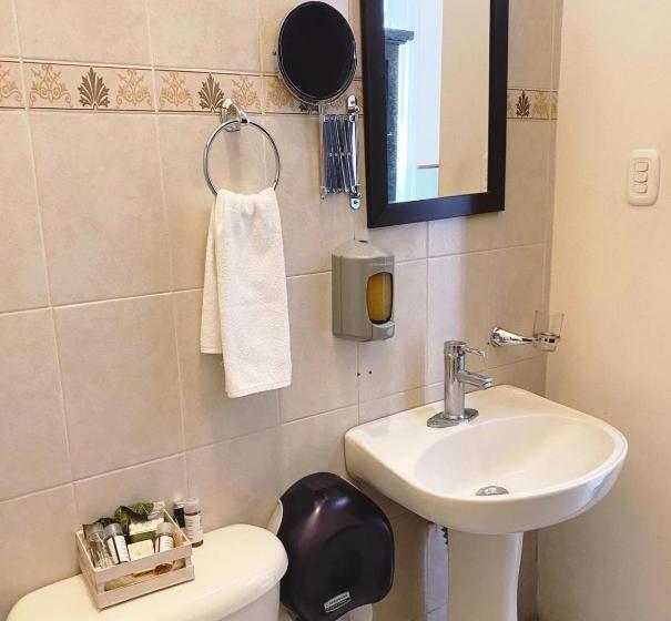 הוסטל Luna Nueva Boutique