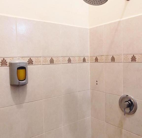 הוסטל Luna Nueva Boutique