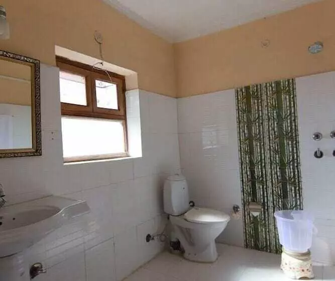 Hotelli Beyond Stay Oaktel Nainital