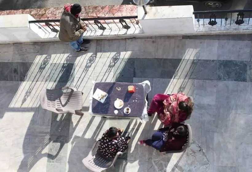Hotelli Beyond Stay Oaktel Nainital