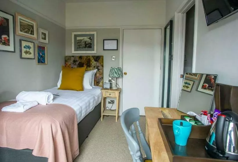 Hotelli Dunstan House