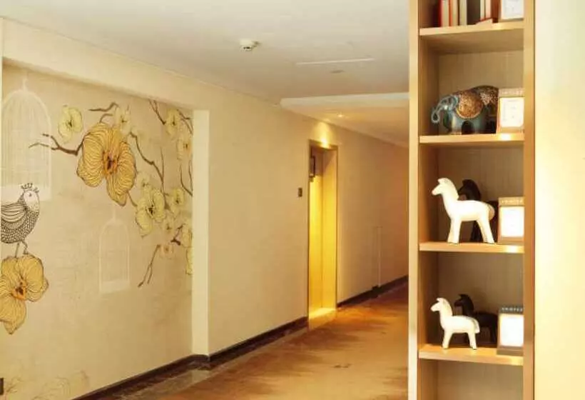 Hotelli Foshan Dashen