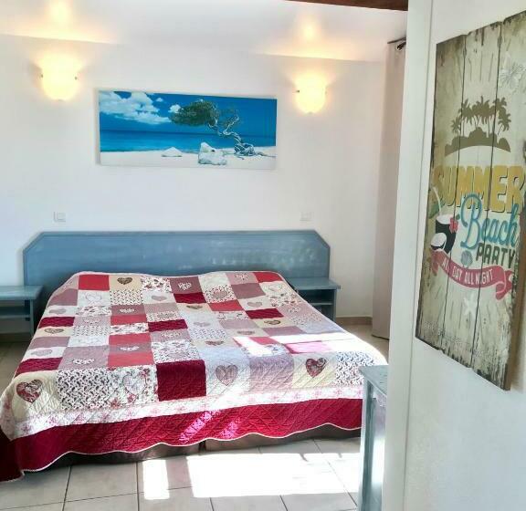 هتل Le Maset En Camargue