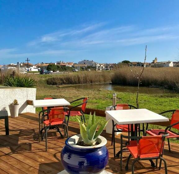 هتل Le Maset En Camargue