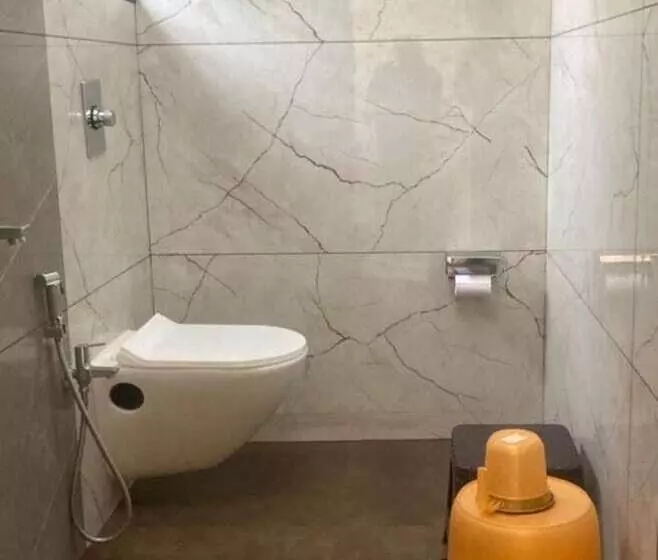 ホテル Lotus The Lake View Resort