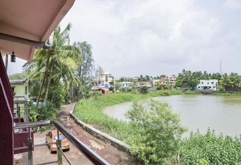 Szálloda Lotus The Lake View Resort