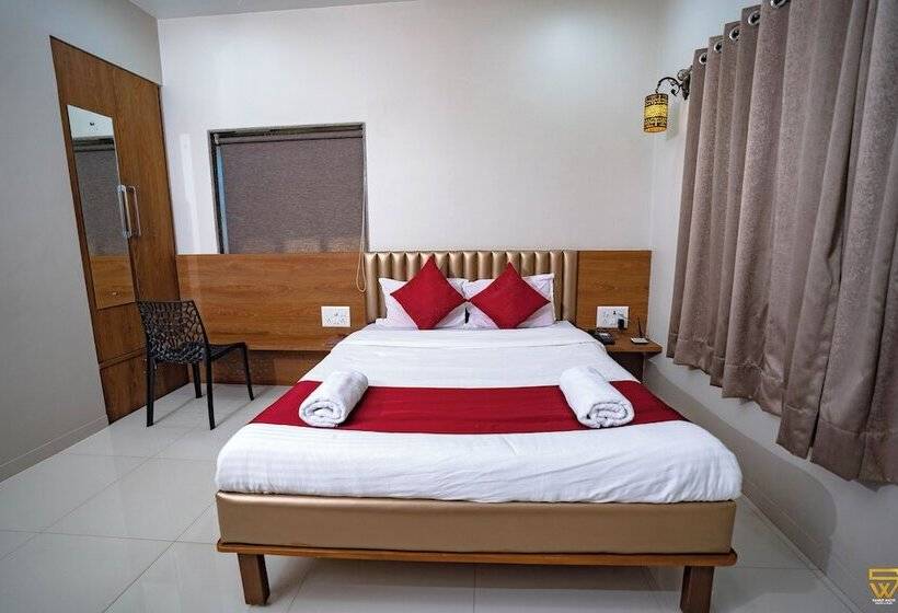 Szálloda Lotus The Lake View Resort