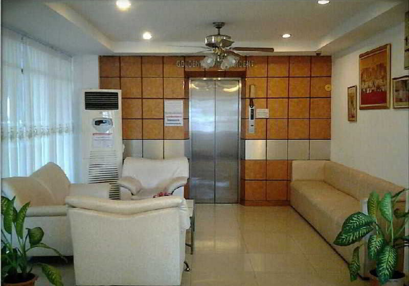 בית מלון כפרי Navanakorn Golden View