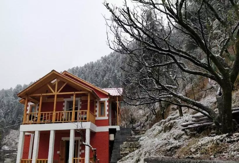 ホテル Offbeat Abodes  Tirthan Valley
