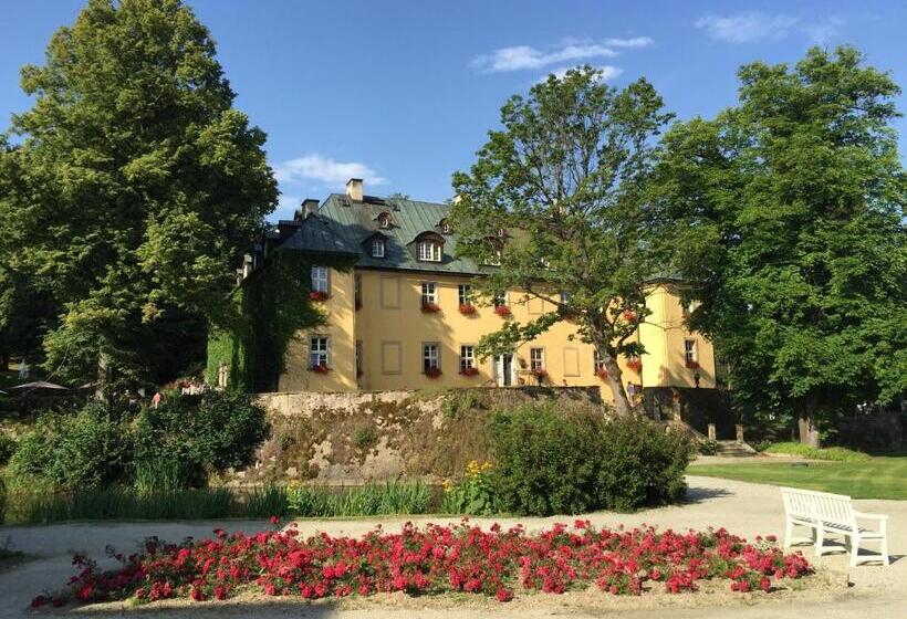 فندق Palac Staniszow