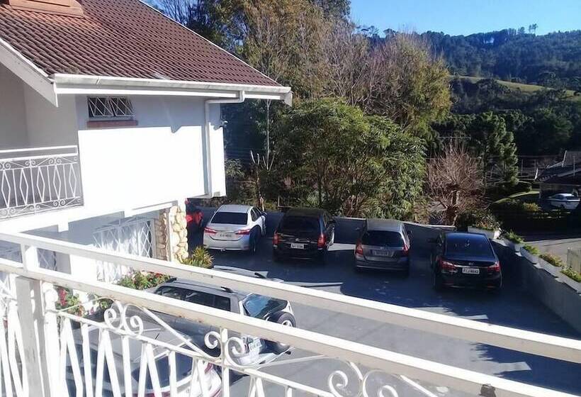 هتل Pousada Doce Vida Campos Do Jordão