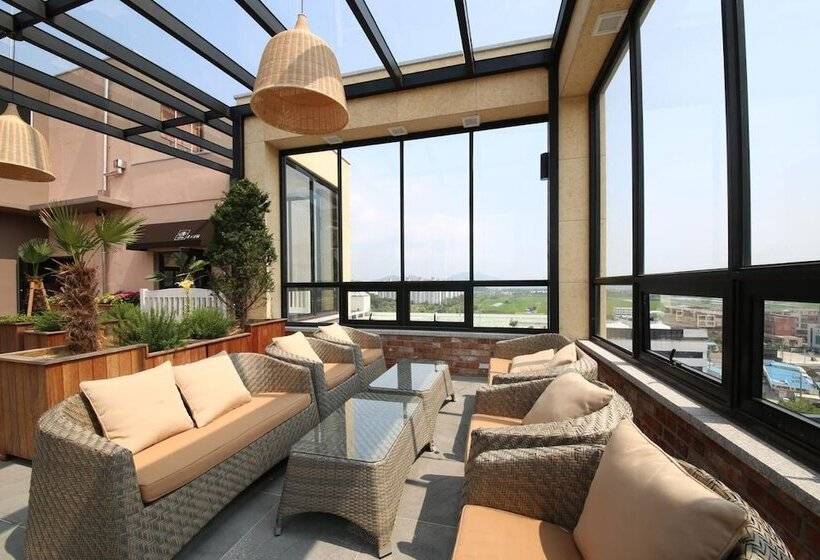 Hotel Raum Suncheon