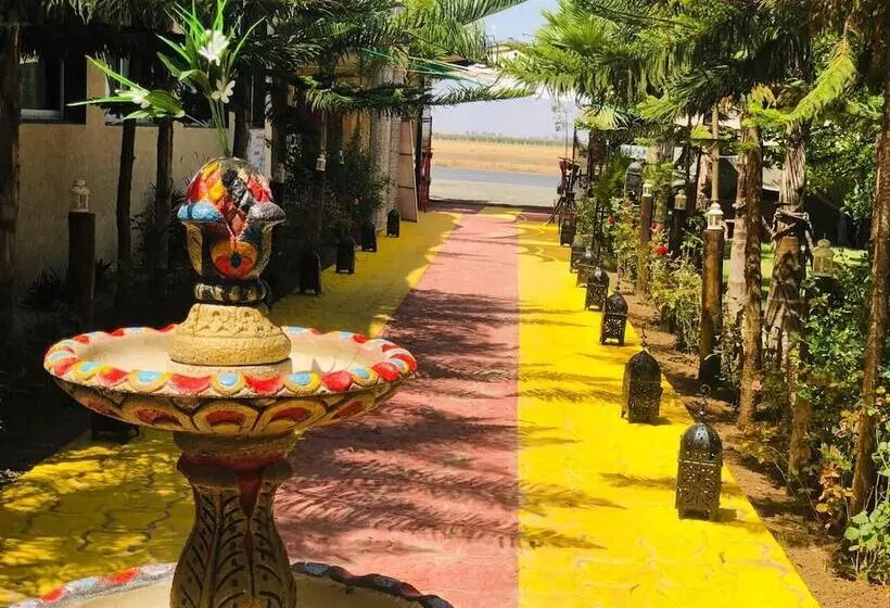 Majatalo Auberge Redaland