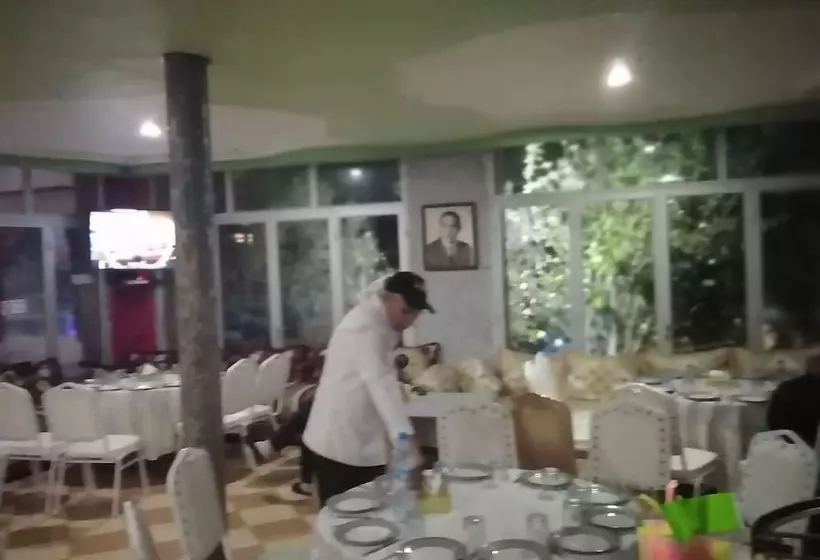 Majatalo Auberge Redaland