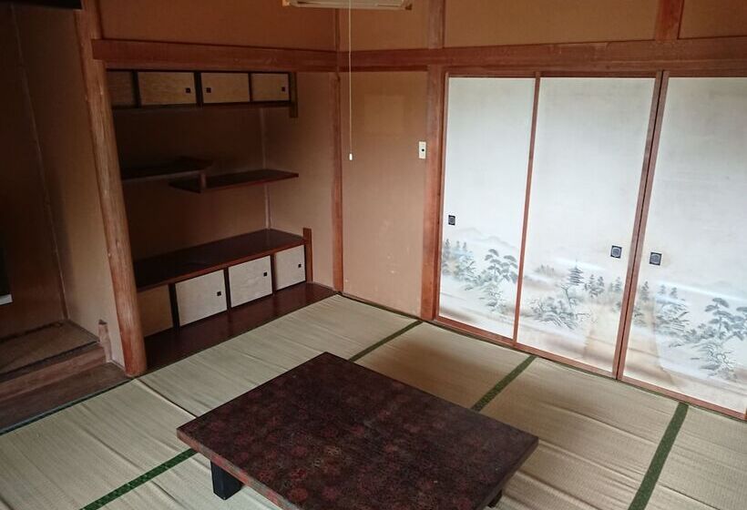 פנסיון Isaburou