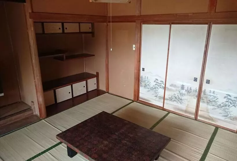 ペンション Isaburou
