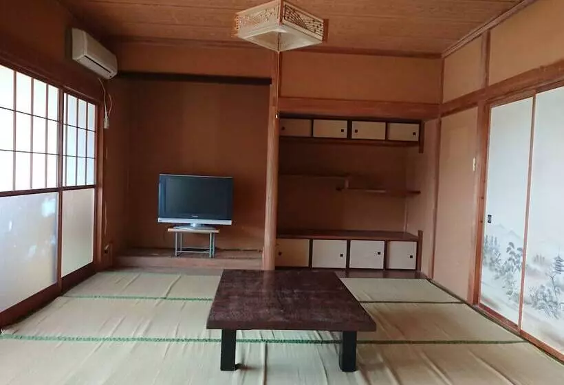 ペンション Isaburou