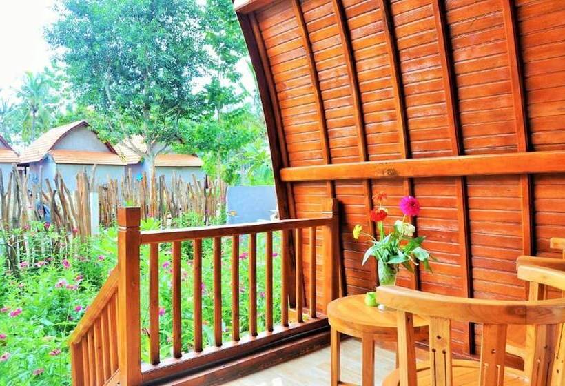 膳宿费 The Peace Arta Bungalow