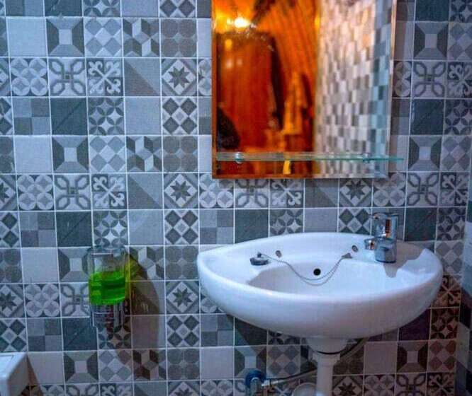 膳宿费 The Peace Arta Bungalow