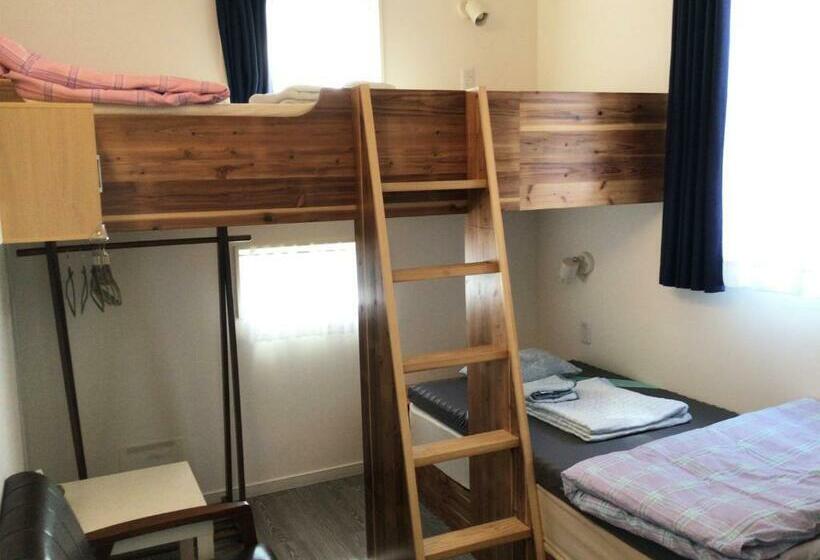 הוסטל Itosima Guesthouse Tomo