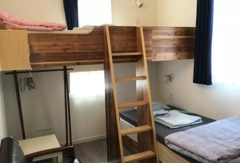 ユースホステル Itosima Guesthouse Tomo