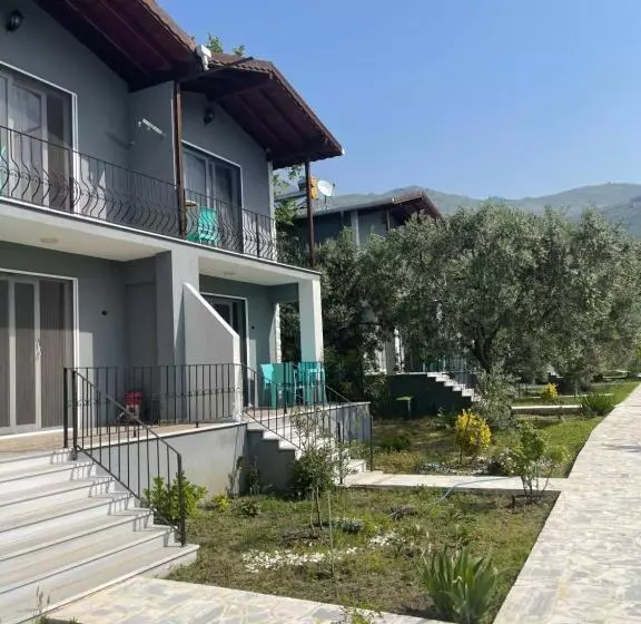 ベッドアンドブレックファースト Adasu Otel