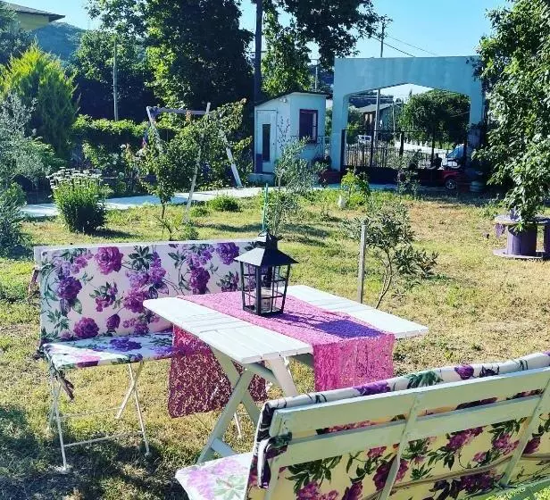 ベッドアンドブレックファースト Adasu Otel