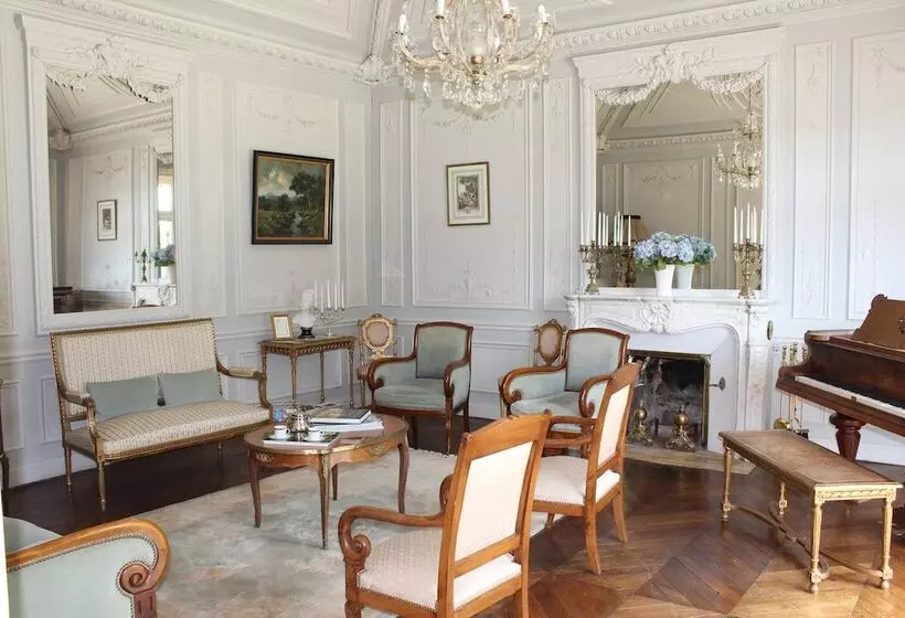 Aamiaismajoitus (B&B) Chateau De La Chasse Beauvais