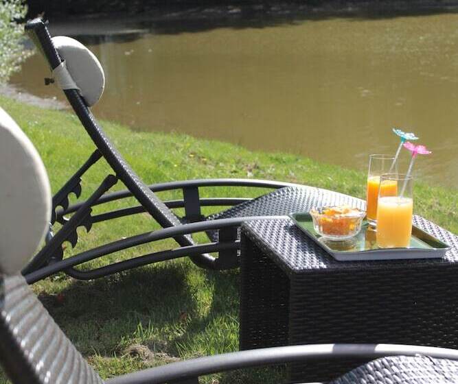 住宿加早餐  Chateau De La Chasse Beauvais